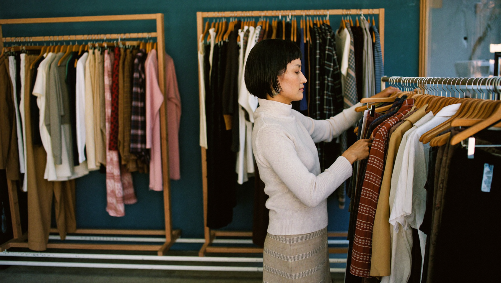 How to Start a Vintage Fashion Business: Curation, Authenticity, and Brand Building